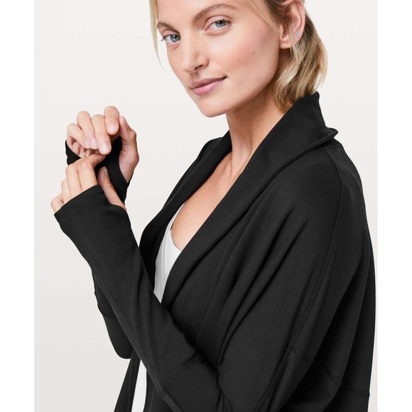 lululemon Back In Action Wrap Cardigan Black Large W3BVCS Modal Yoga Terry - Picture 5 of 5